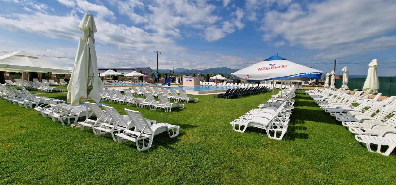 Motel Laguna بيوش المظهر الخارجي الصورة