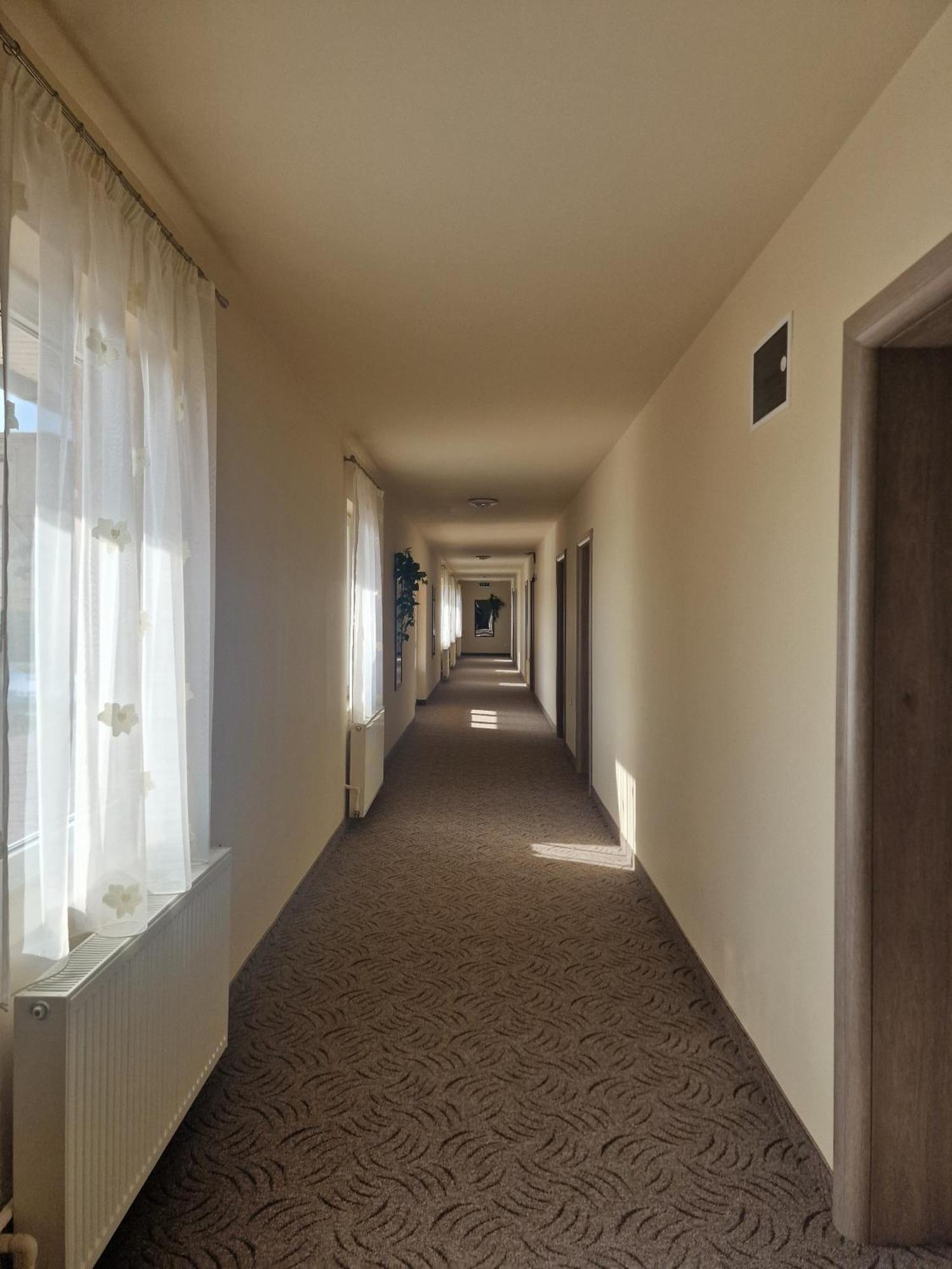 Motel Laguna بيوش المظهر الخارجي الصورة