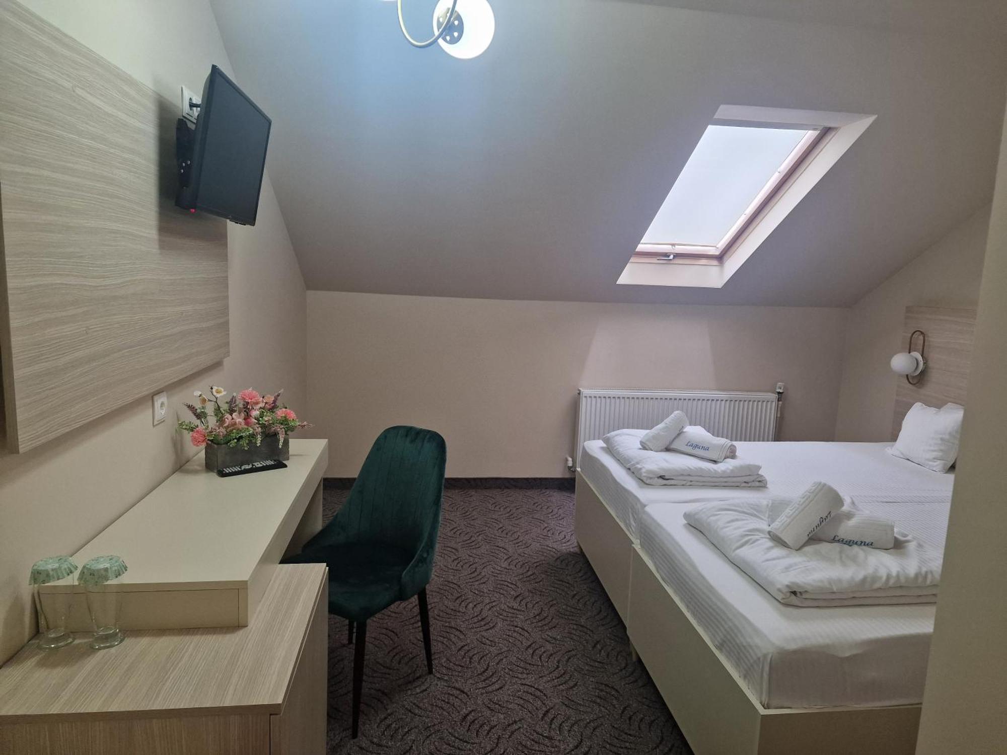Motel Laguna بيوش المظهر الخارجي الصورة